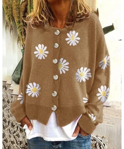 Women's Floral Print Cardigan Sweaters Long Sleeve V Neck Button Daisy Knit Cardigan Loose Cottagecore Sweater Top Daisy-khak...