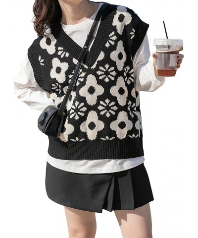 Women's V Neck Floral Print Sweater Vests Sleeveless Knitwear Top Black and White $10.19 Sweaters